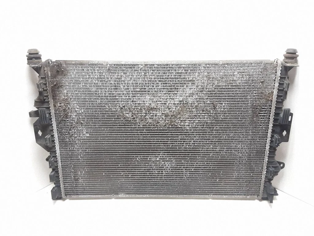 Jahutusvedeliku radiaator 30792221