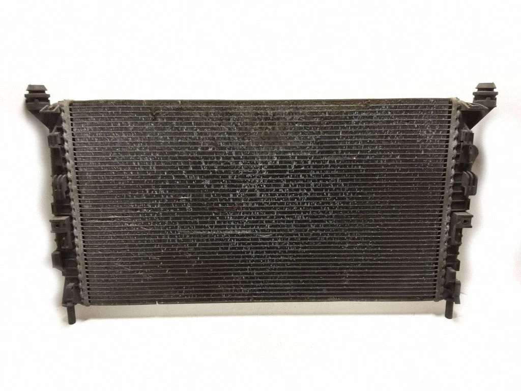 Coolant radiator 3M5H8005TL