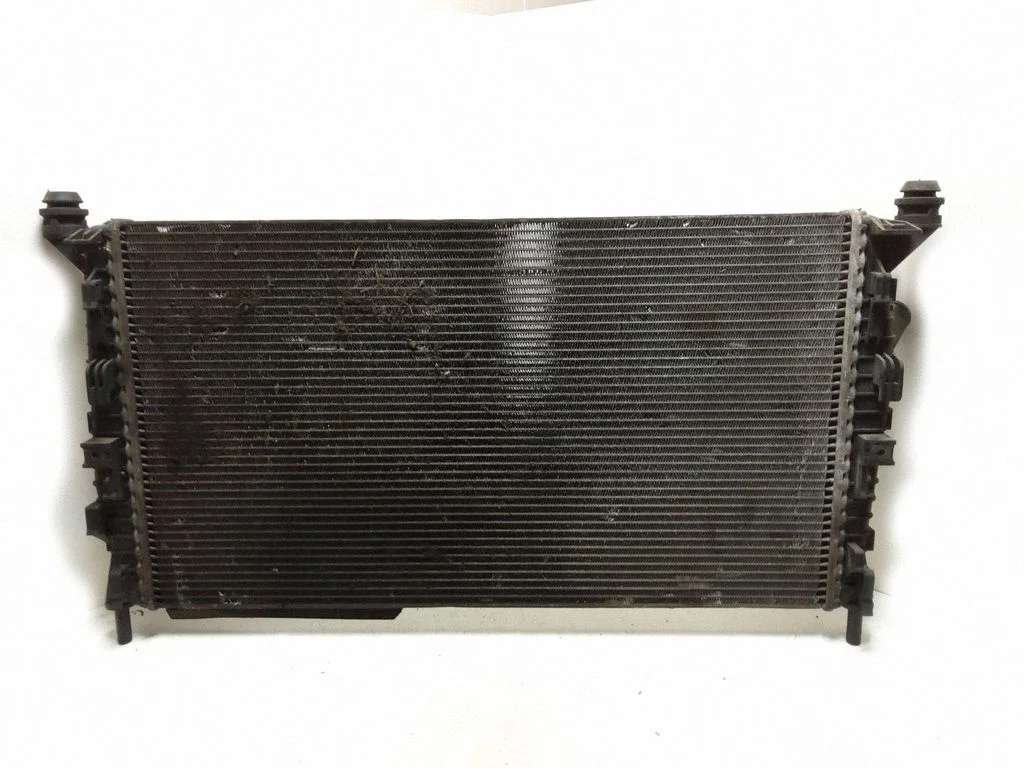 Coolant radiator 3M5H8005TL