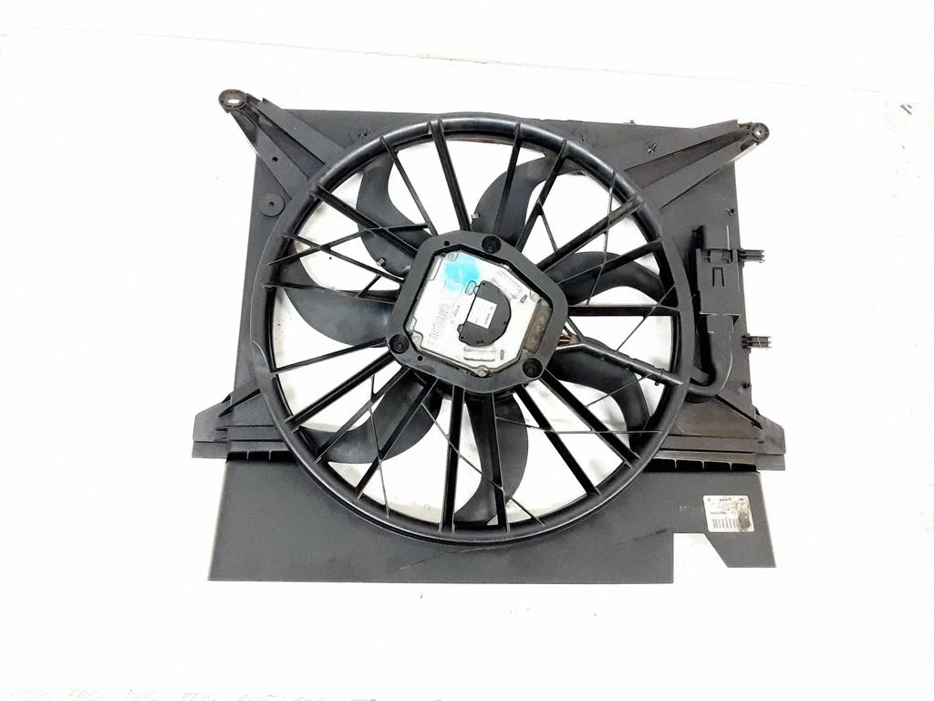 Radiator cooling fan shroud – Volvo XC90 (2003-2006)