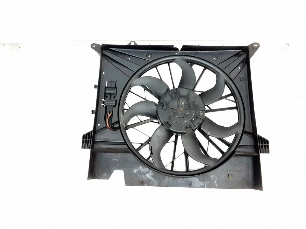 Radiator cooling fan shroud – Volvo XC90 (2003-2006)