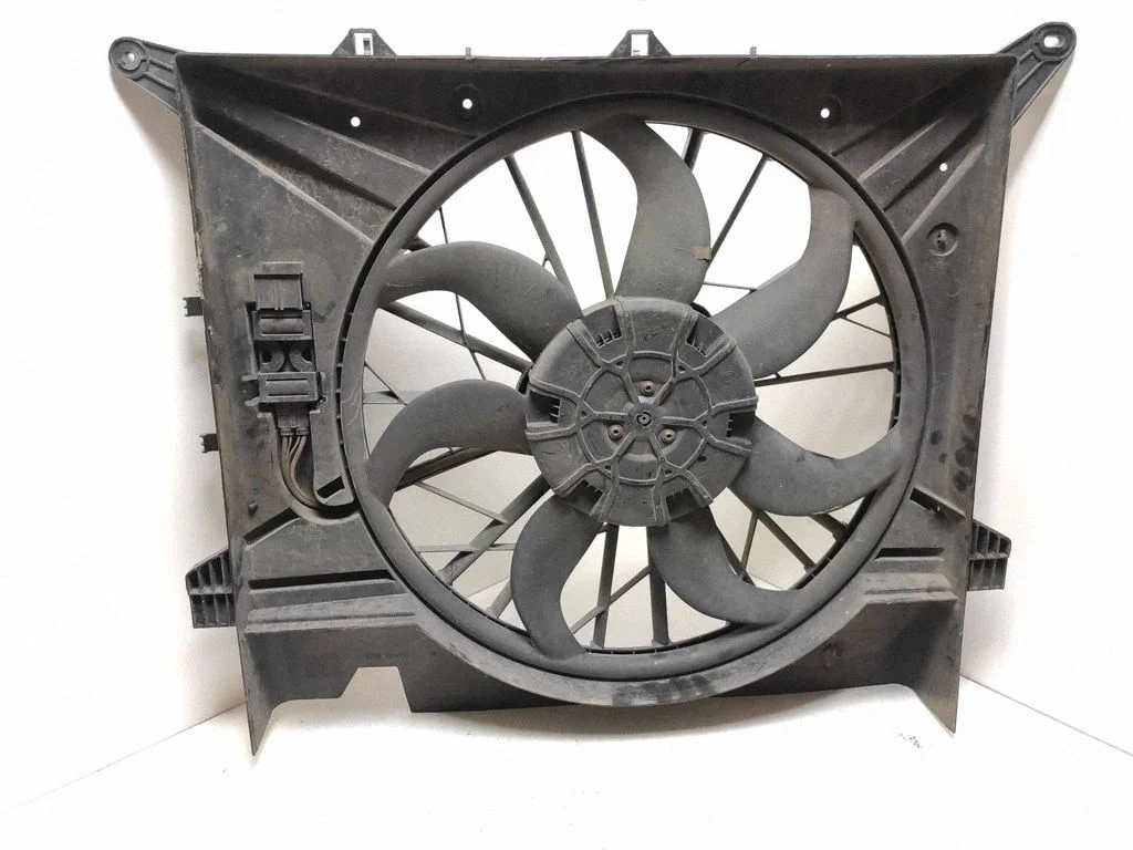 Electric radiator cooling fan 31111543