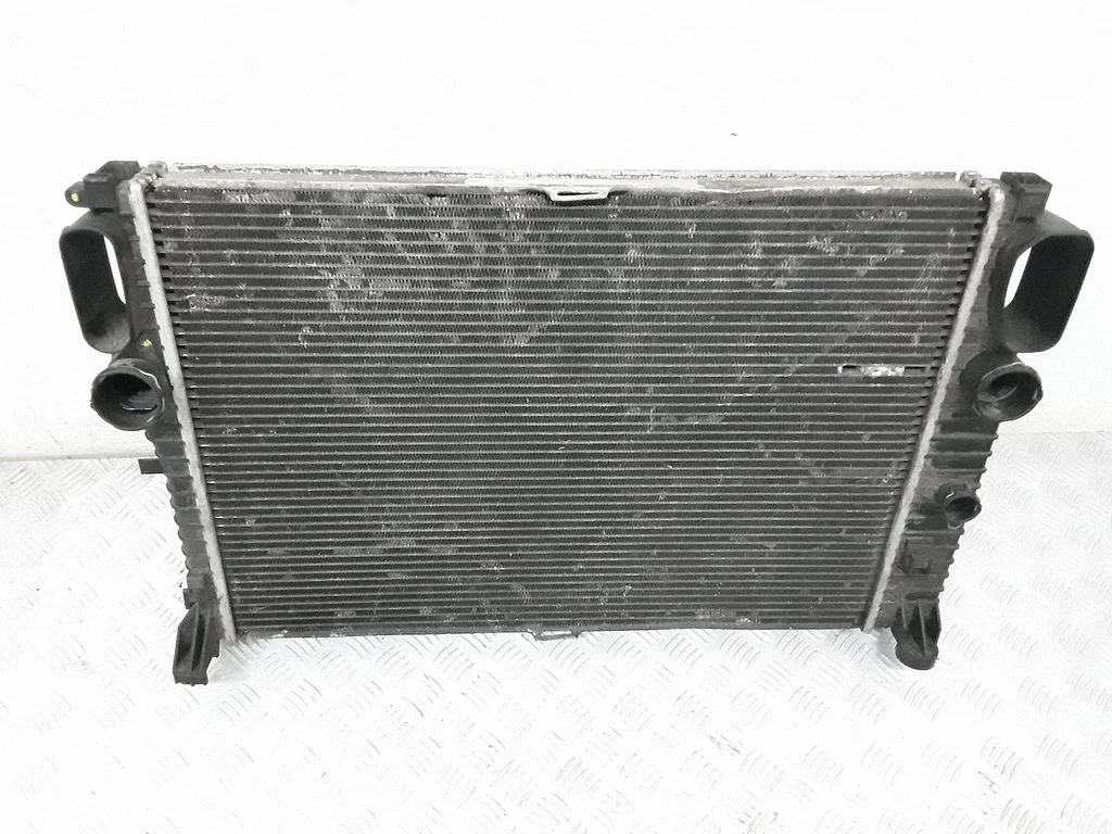 Chłodnica oleju skrzyni biegów – Mercedes-Benz Klasa E W211 (2002-2009)