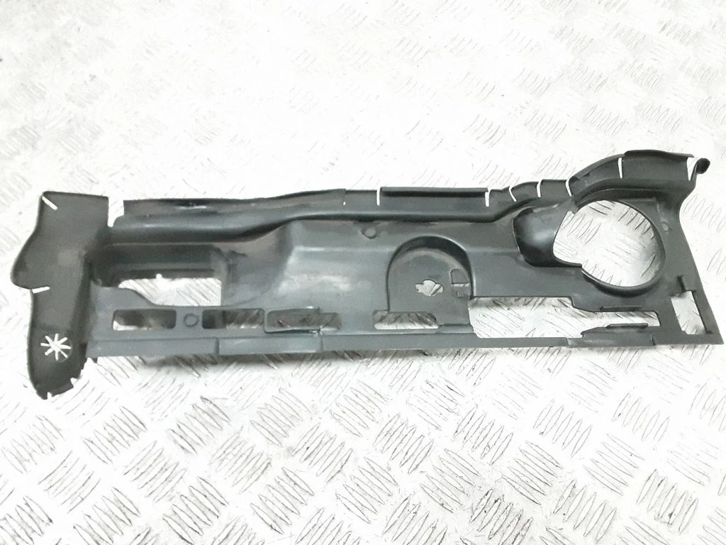 Intercooler air guide/duct channel 30764565
