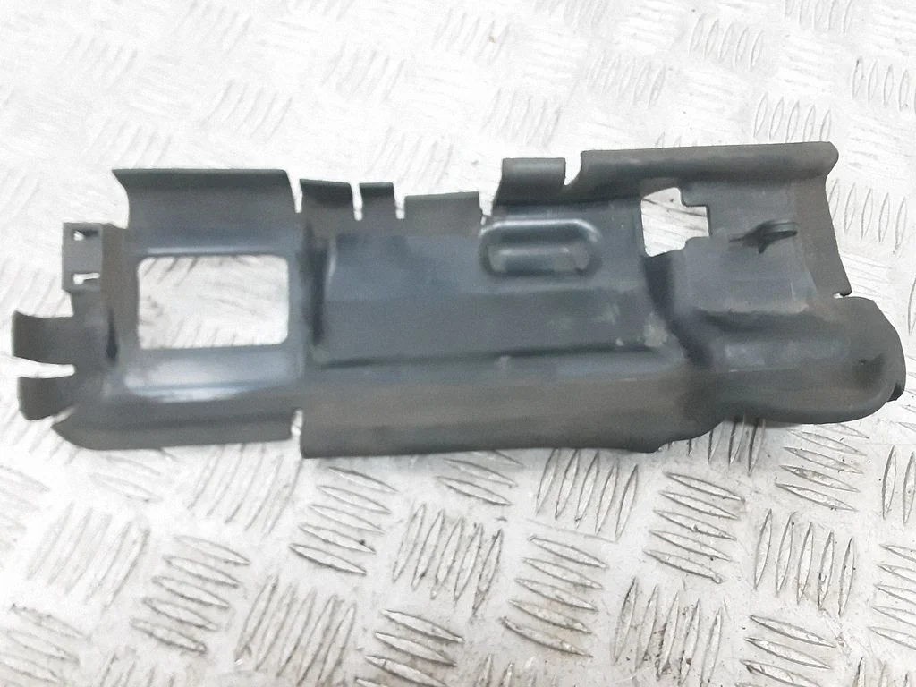 Intercooler air guide/duct channel 30764567