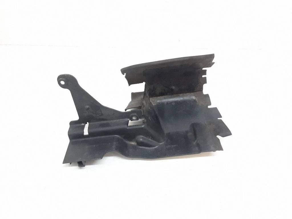 Intercooler air guide/duct channel 31353553