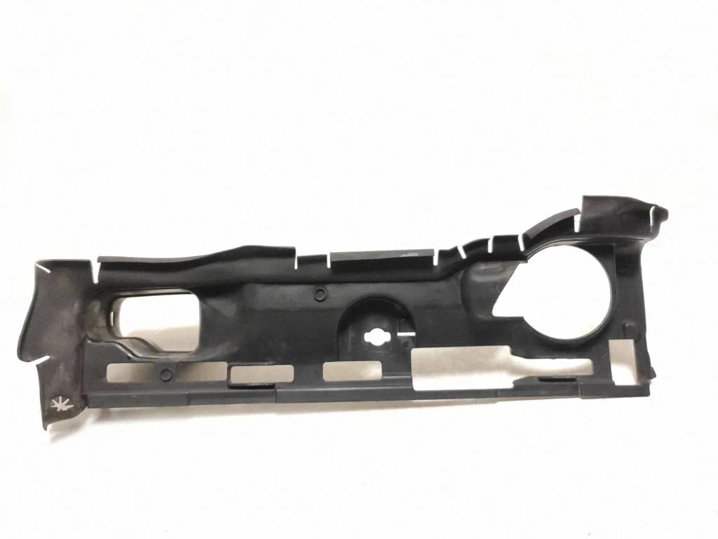 Intercooler air guide/duct channel 30764565