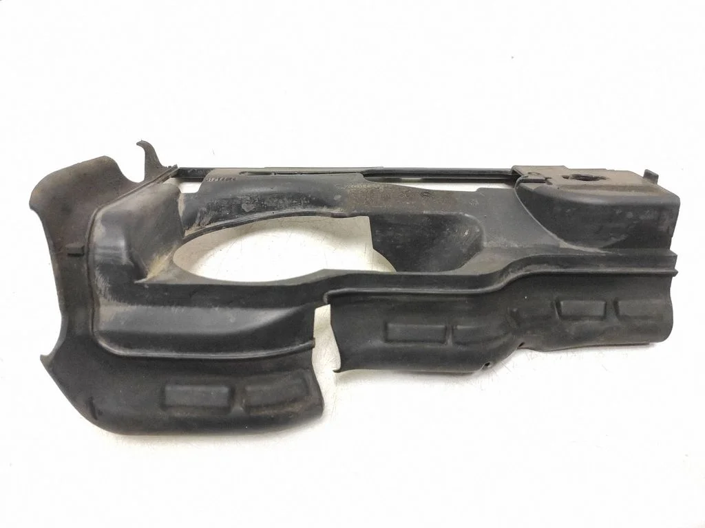 Intercooler air guide/duct channel 31214424