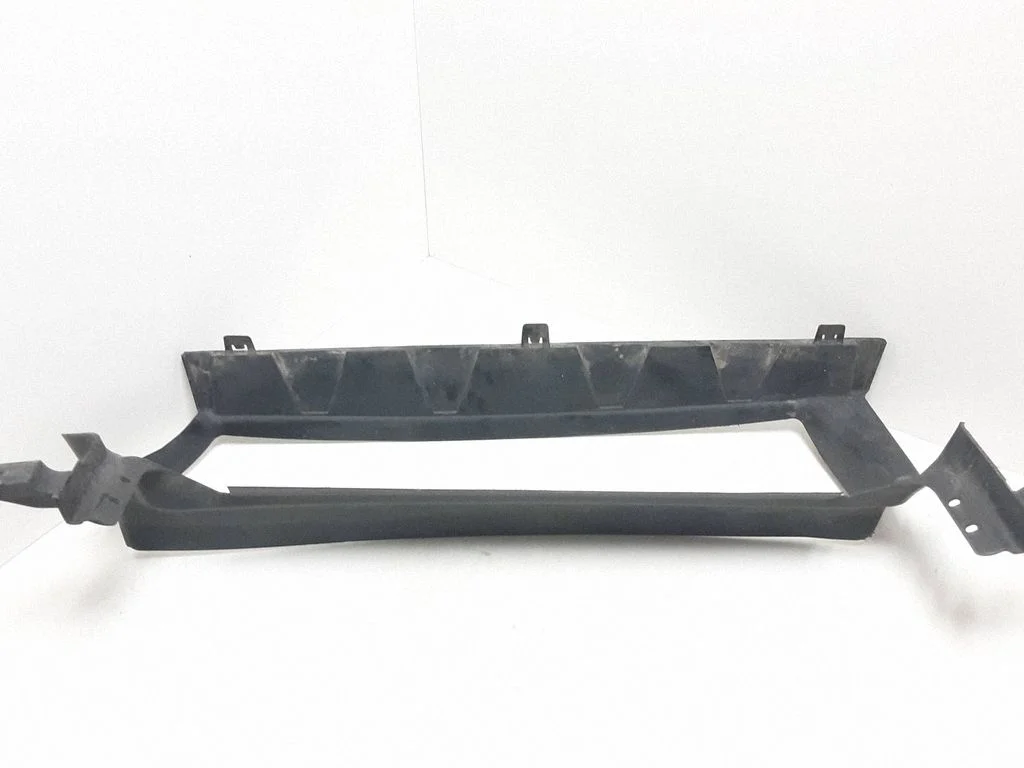 Intercooler air guide/duct channel 30678470