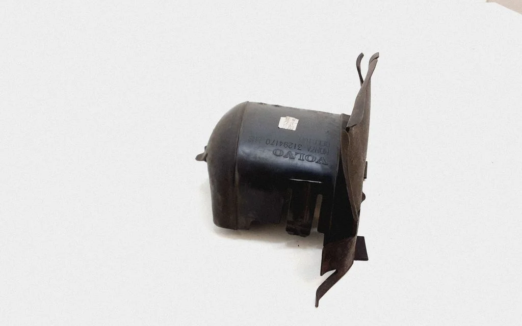 Intercooler air guide/duct channel 31294170
