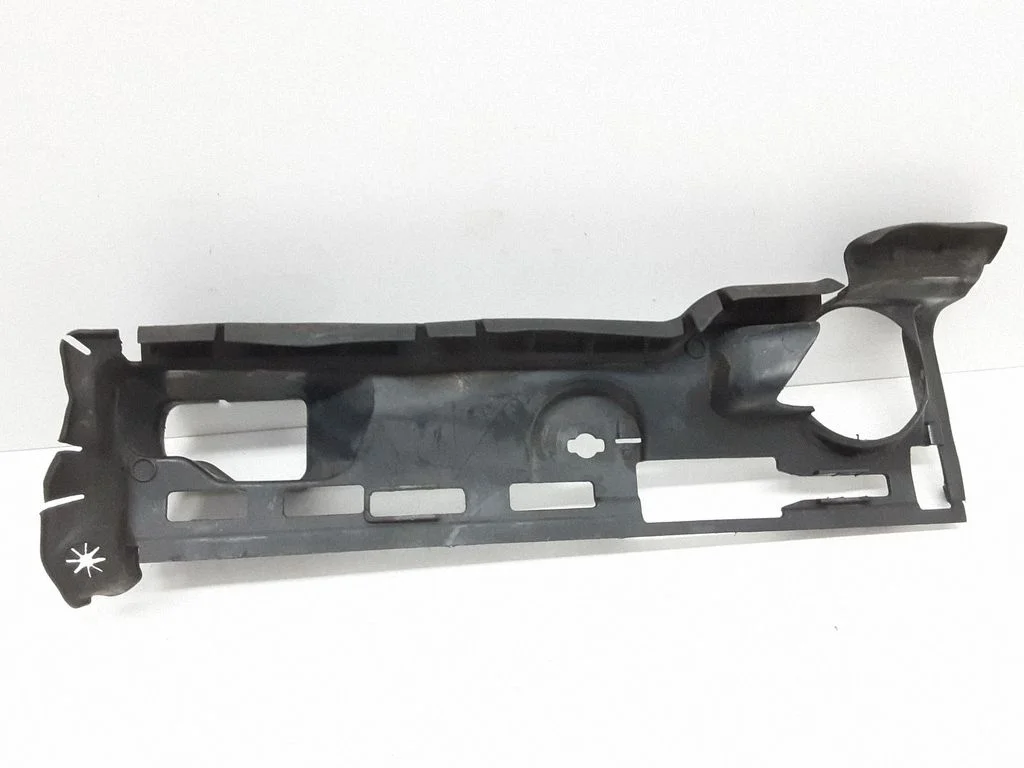 Intercooler air guide/duct channel 31214240