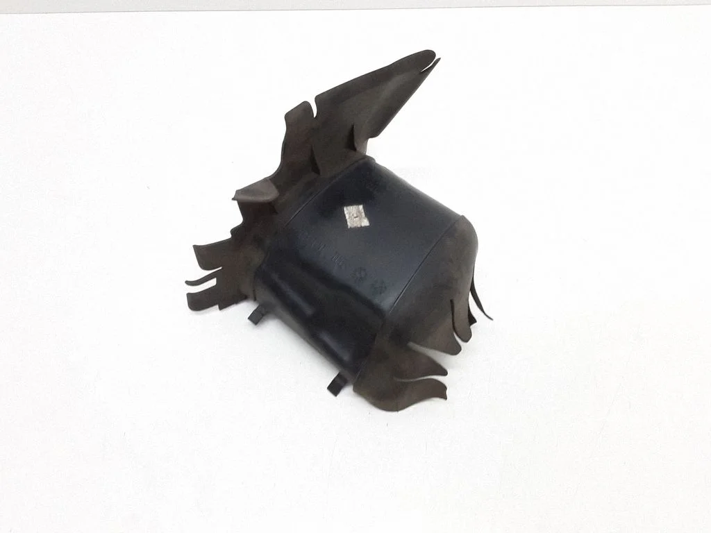 Intercooler air guide/duct channel 31294170