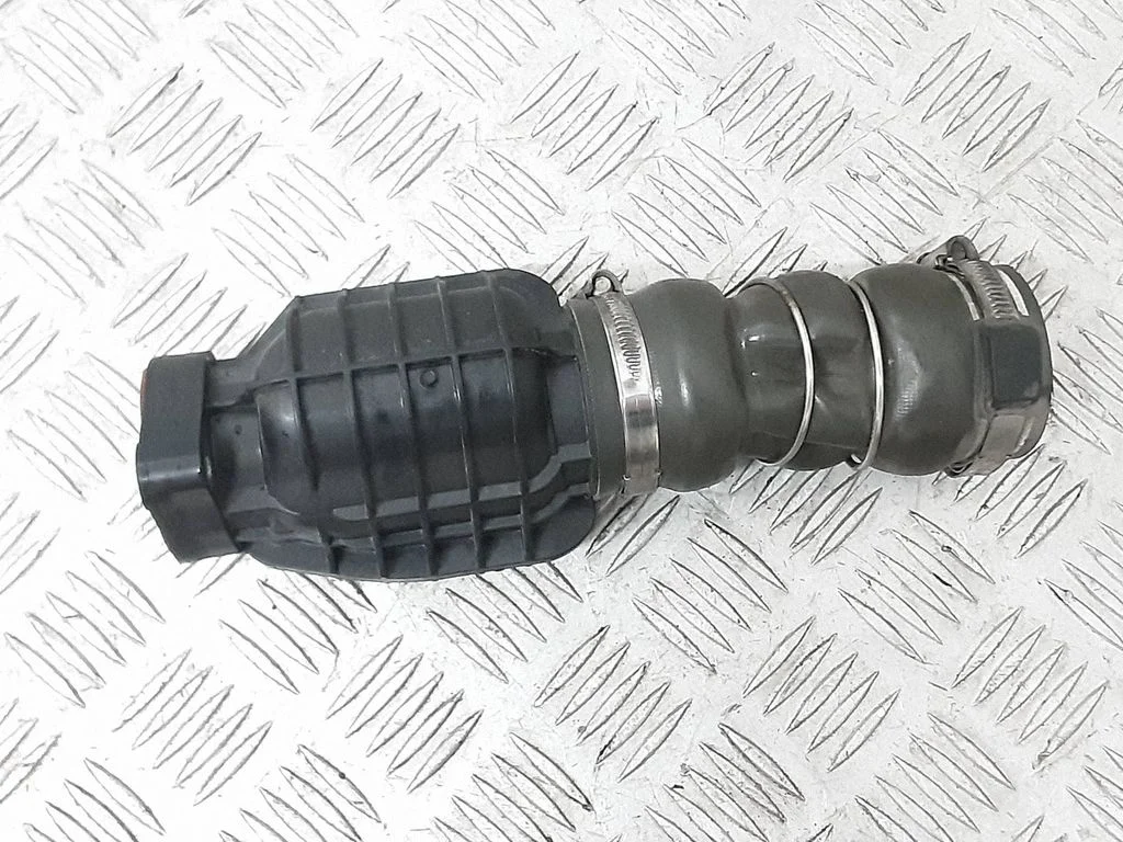 Intercooler hose/pipe 9687261180