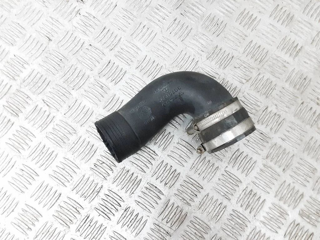 Intercooler hose/pipe 30751920