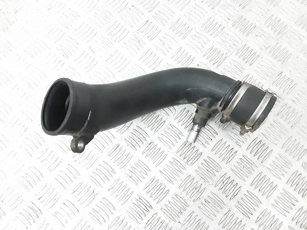 Intercooler hose/pipe 30714480