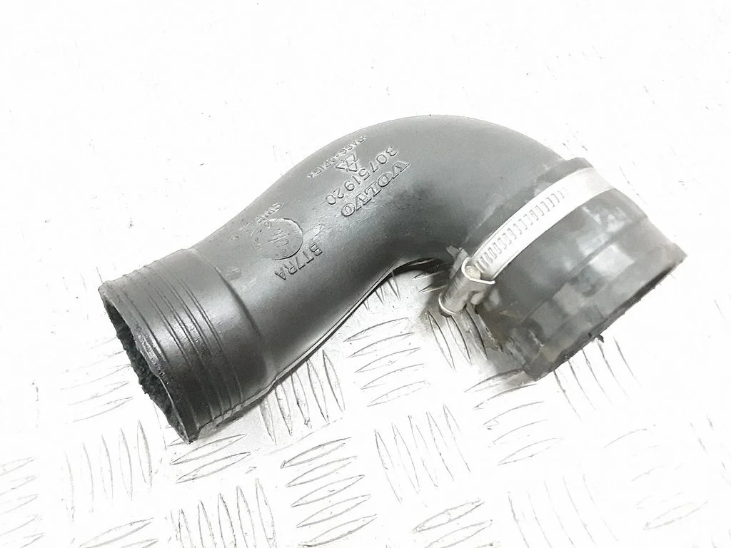 Intercooler hose/pipe 30751920