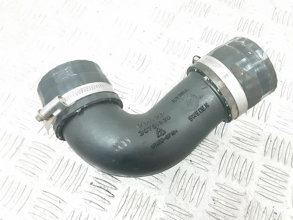 Intercooler hose/pipe 30751920