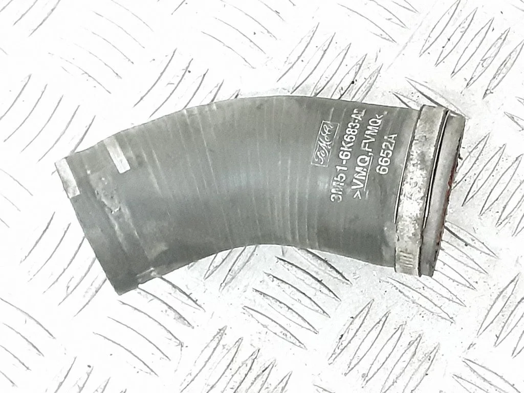 Wąż / rura intercoolera 3M516K683AD