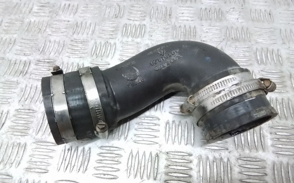 Intercooler hose/pipe 30751920