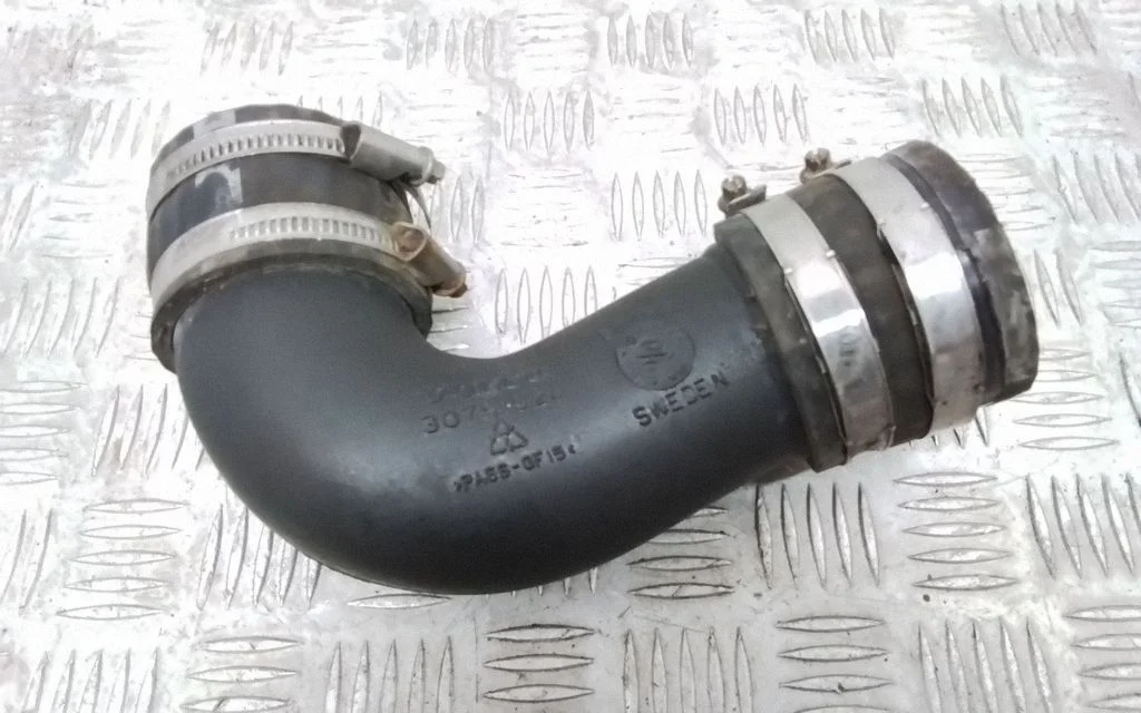 Intercooler hose/pipe 30751920