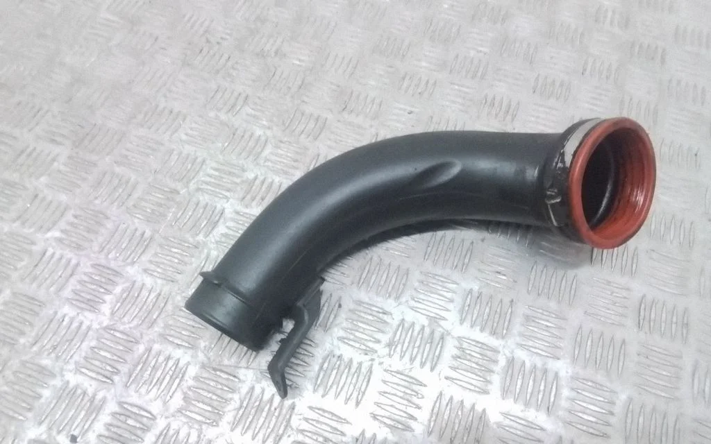 Intercooler hose/pipe 30774692