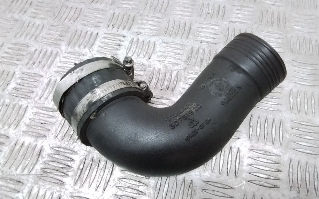 Intercooler hose/pipe 30751920