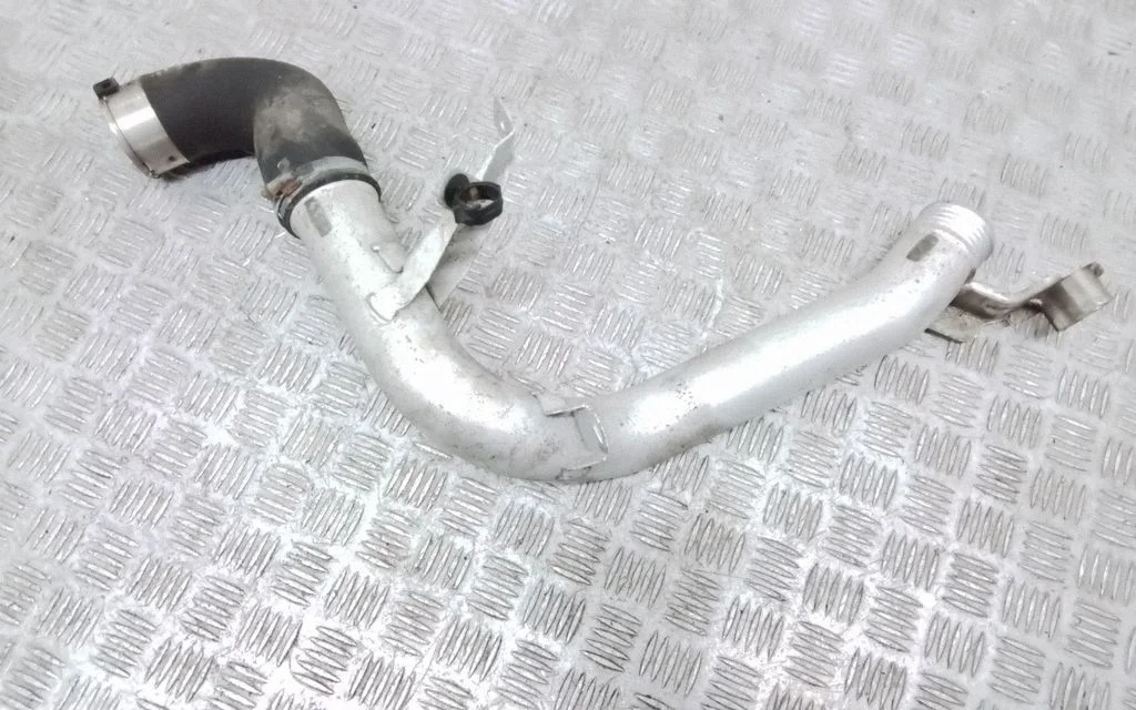 Intercooler hose/pipe – Volvo S90, V90 (2016-)