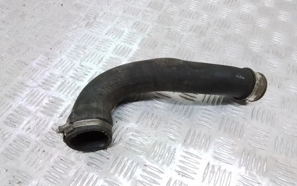 Intercooler hose/pipe 7L5145833D