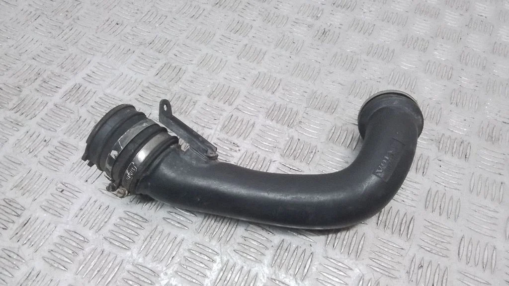 Vahejahuti voolik (-ud)/ toru (-d) 30741667