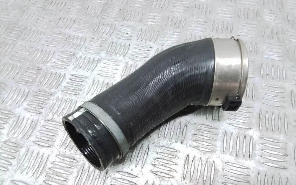 Intercooler hose/pipe – Volvo S90, V90 (2016-)