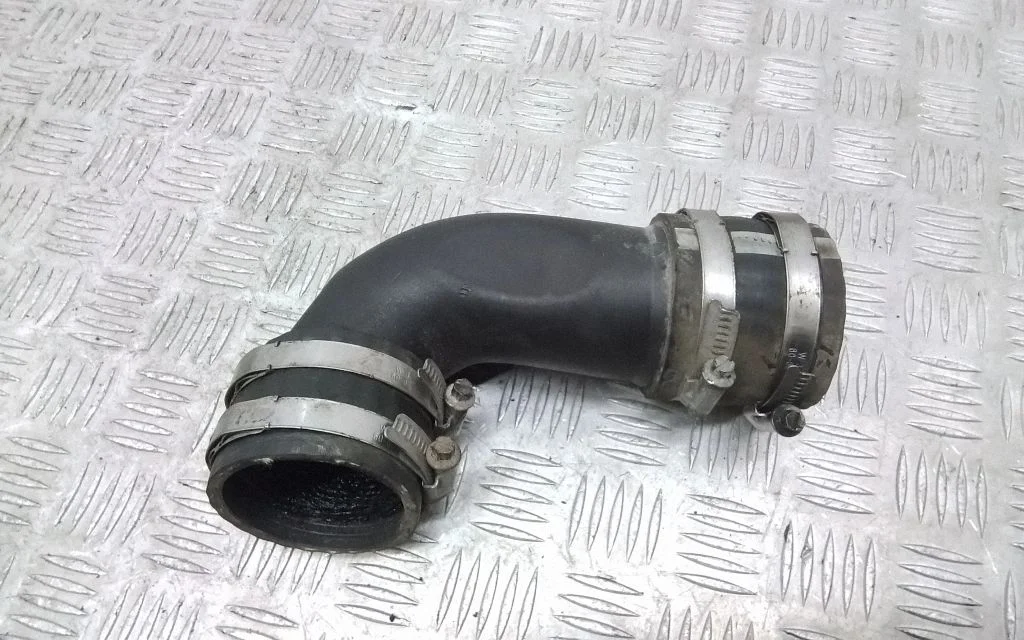 Intercooler hose/pipe 30751920