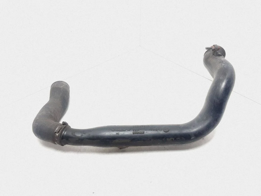 Vahejahuti voolik (-ud)/ toru (-d) 30647918