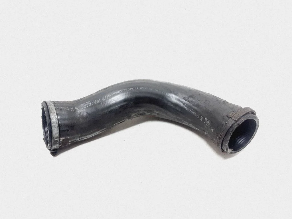 Intercooler hose/pipe 30792300