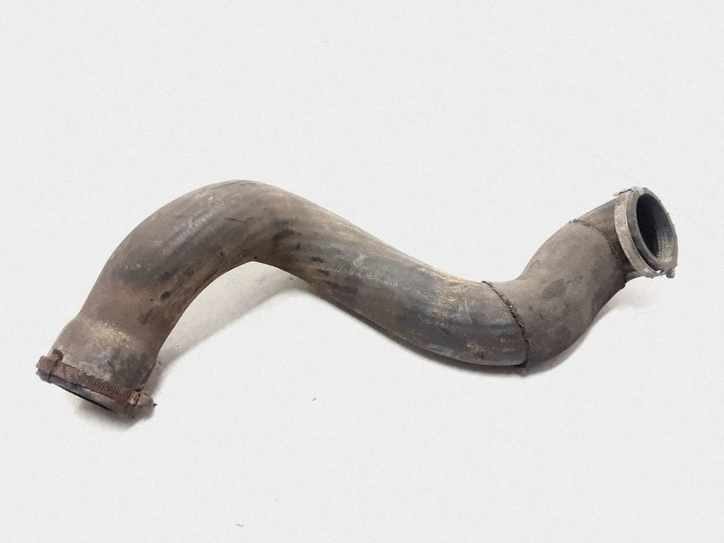 Intercooler hose/pipe 30792545
