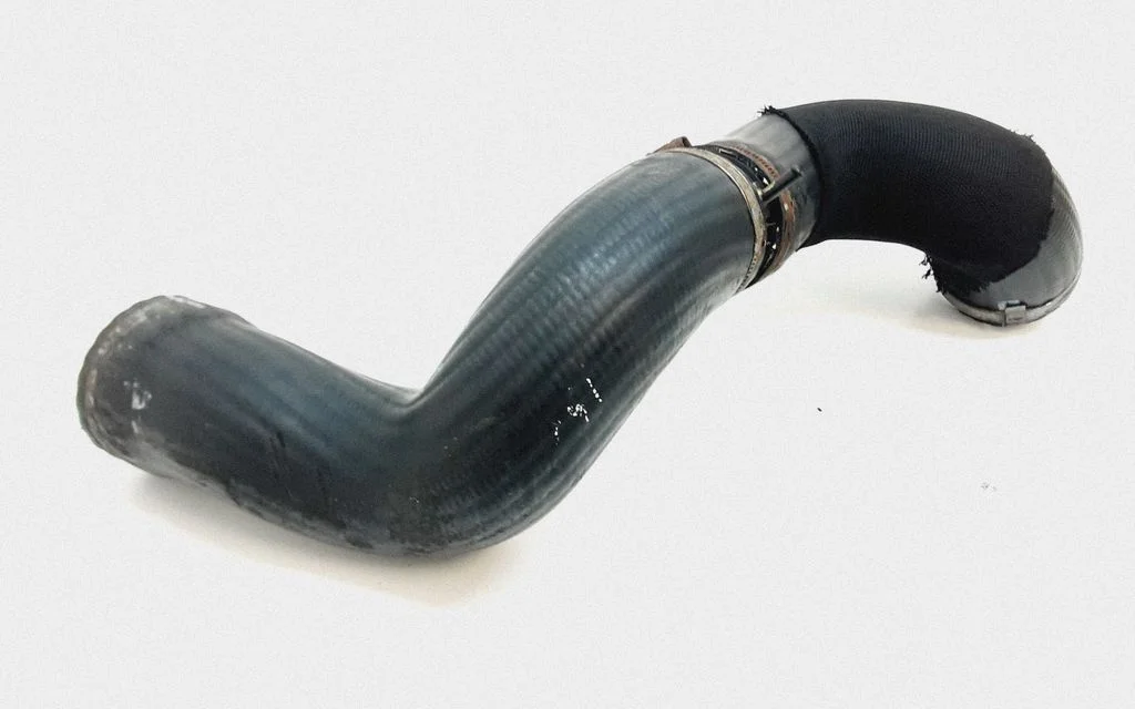Intercooler hose/pipe 30792884