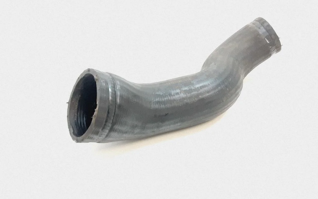 Intercooler hose/pipe 30680218