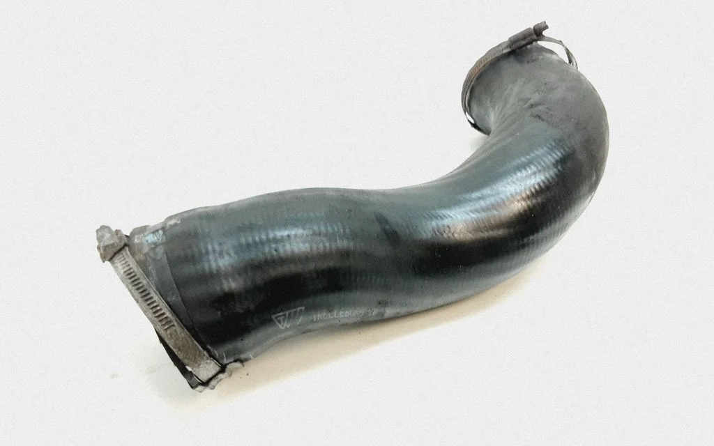 Intercooler hose/pipe 30792300