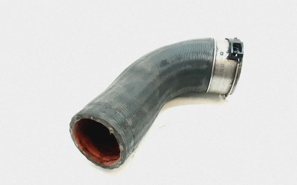 Intercooler hose/pipe 31370286