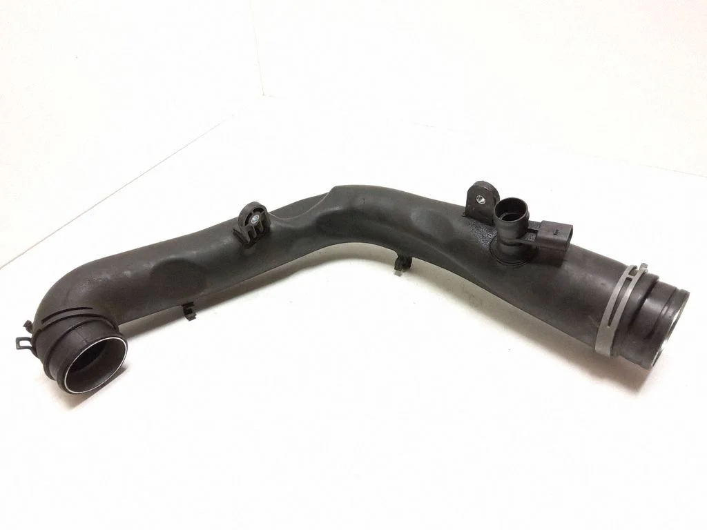 Intercooler hose/pipe 1K0129654AB