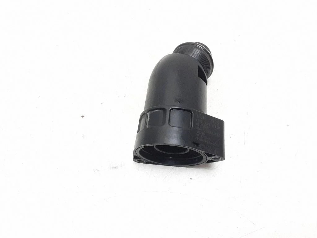 Vahejahuti voolik (-ud)/ toru (-d) 04L131111M