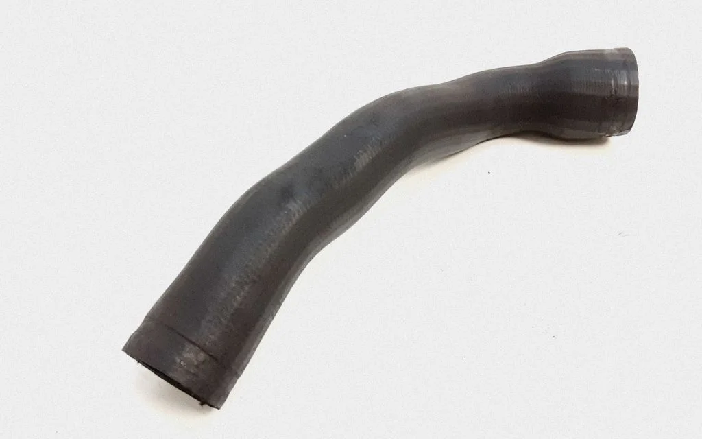 Intercooler hose/pipe