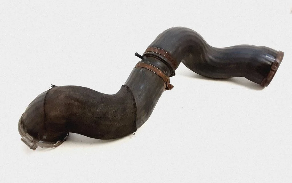 Intercooler hose/pipe 31274103