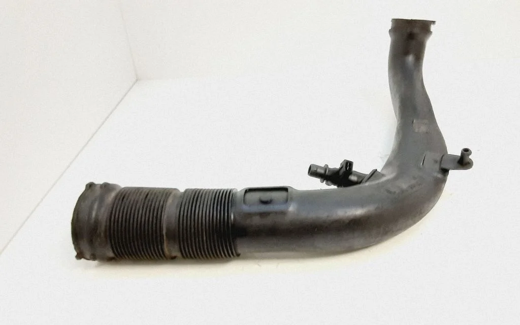 Intercooler hose/pipe – Volvo V50 (2008-2012)