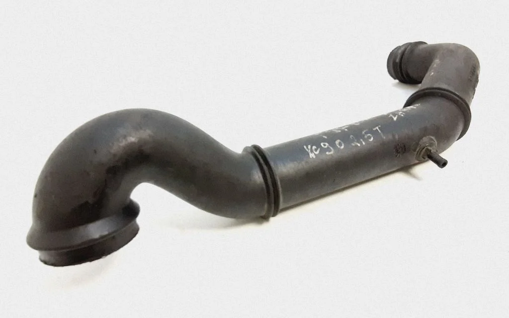 Intercooler hose/pipe 30645292