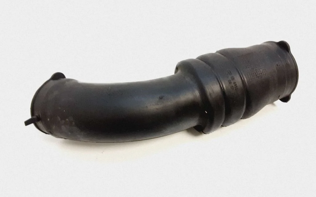 Intercooler hose/pipe 08692401
