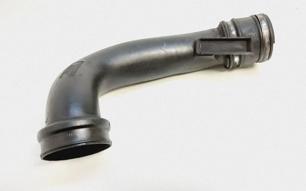Wąż / rura intercoolera 30741667
