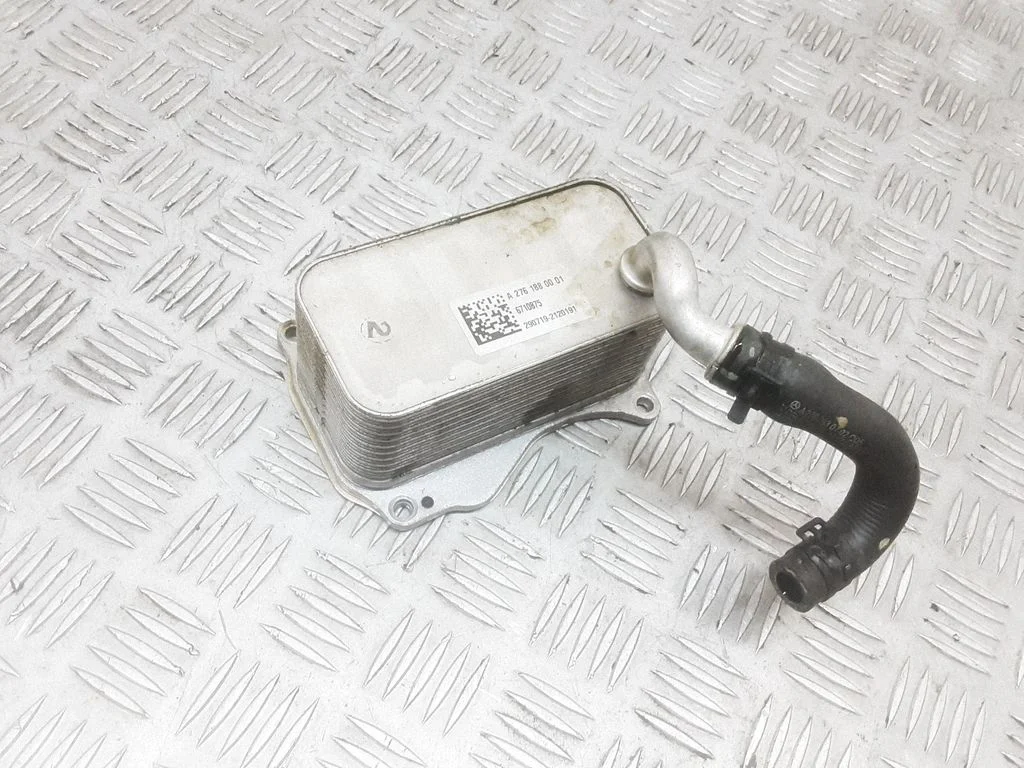 Engine oil radiator A2761880001