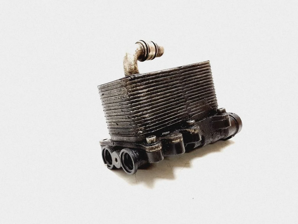 Engine oil radiator 2249465