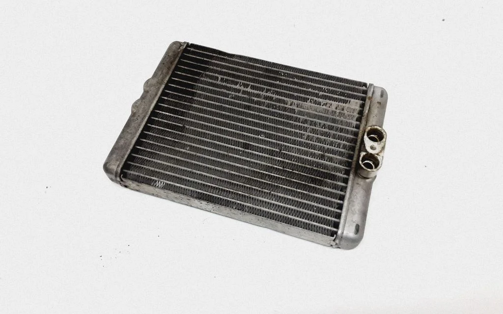 Engine oil radiator – BMW X5 E70 (2006-2013)