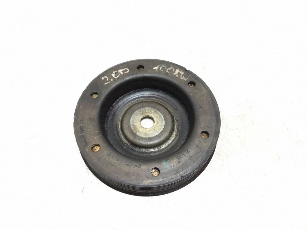 Crankshaft pulley – Volvo V50 (2004-2007)